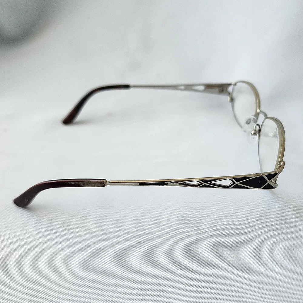 Tura Mod 579 Purple Silver Oval Eyeglass Frames Women 53-17-135 Geometric Temple